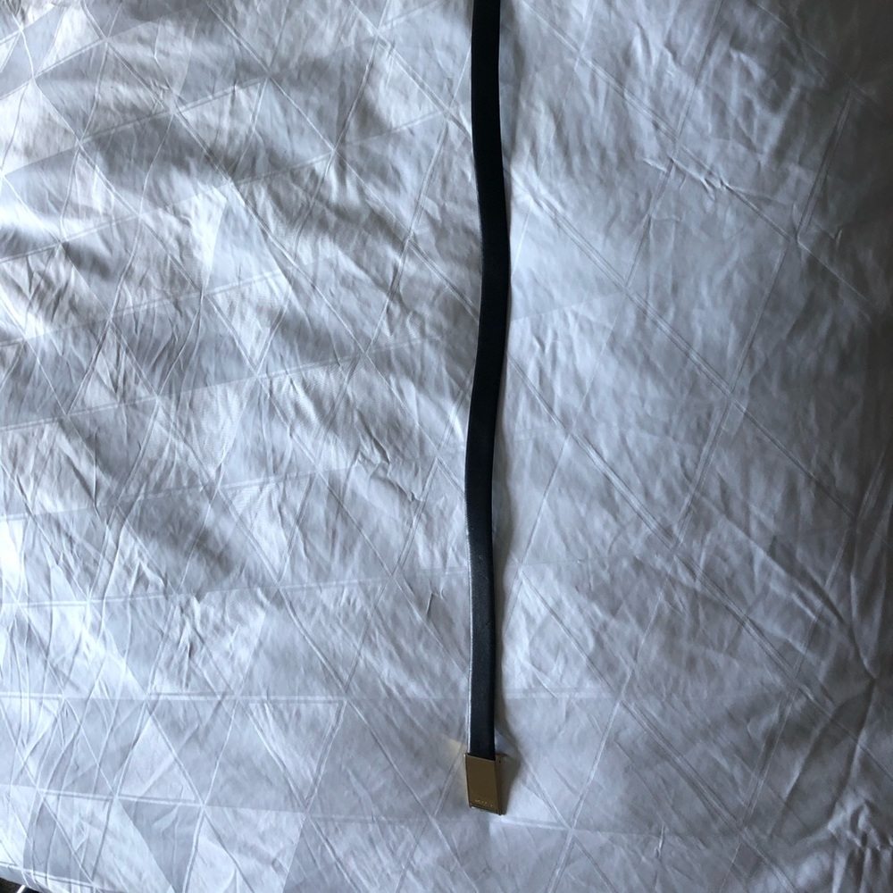 Authentic vintage Christian Dior belt - Picture 2 of 8